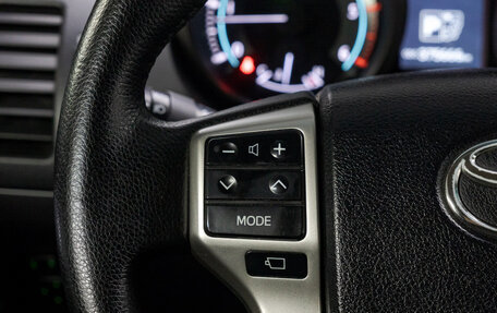 Toyota Land Cruiser Prado 150 рестайлинг 2, 2012 год, 2 939 000 рублей, 22 фотография