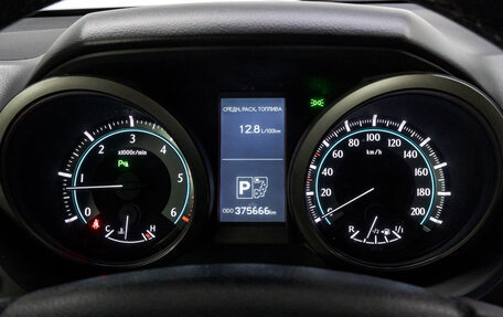 Toyota Land Cruiser Prado 150 рестайлинг 2, 2012 год, 2 939 000 рублей, 29 фотография