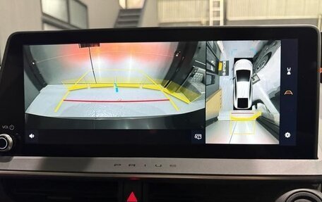 Toyota Prius IV XW50, 2022 год, 2 247 792 рублей, 15 фотография