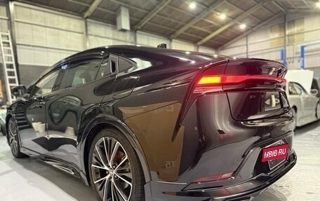 Toyota Prius IV XW50, 2022 год, 2 247 792 рублей, 6 фотография