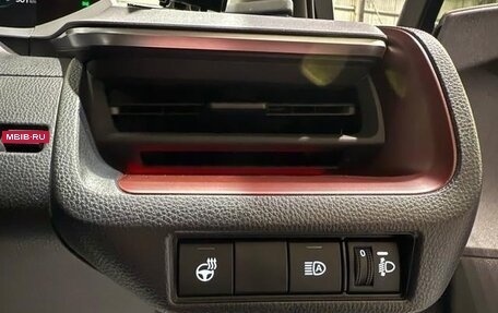 Toyota Prius IV XW50, 2022 год, 2 247 792 рублей, 18 фотография