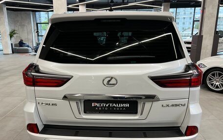 Lexus LX III, 2018 год, 6 990 000 рублей, 4 фотография