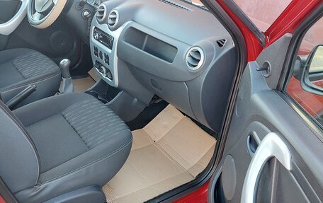 Renault Logan I, 2012 год, 750 000 рублей, 13 фотография