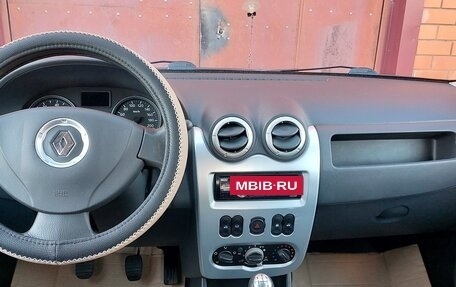 Renault Logan I, 2012 год, 750 000 рублей, 12 фотография