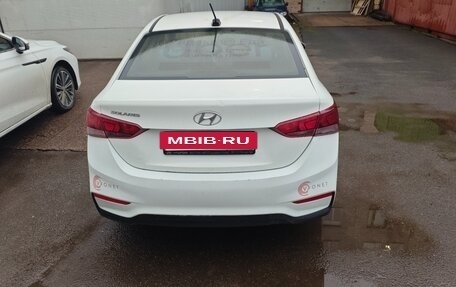 Hyundai Solaris II рестайлинг, 2017 год, 450 000 рублей, 3 фотография