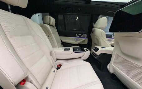 Mercedes-Benz GLS, 2023 год, 17 400 000 рублей, 9 фотография