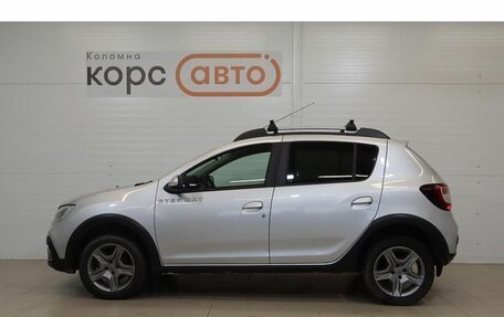 Renault Sandero II рестайлинг, 2020 год, 1 210 000 рублей, 2 фотография