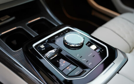 BMW 7 серия, 2024 год, 15 500 000 рублей, 8 фотография