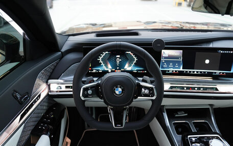 BMW 7 серия, 2024 год, 15 500 000 рублей, 13 фотография