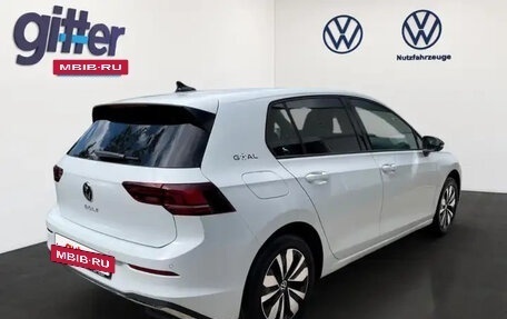 Volkswagen Golf VIII, 2025 год, 3 700 000 рублей, 7 фотография