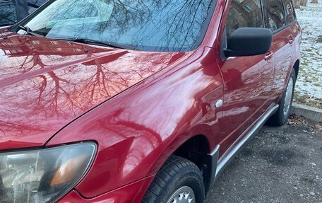 Mitsubishi Outlander III рестайлинг 3, 2003 год, 535 500 рублей, 3 фотография