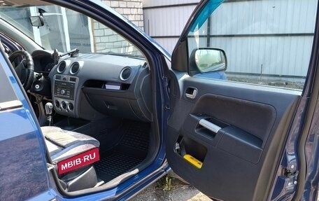 Ford Fusion I, 2010 год, 620 000 рублей, 8 фотография