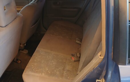 Mazda Demio III (DE), 2002 год, 150 000 рублей, 11 фотография