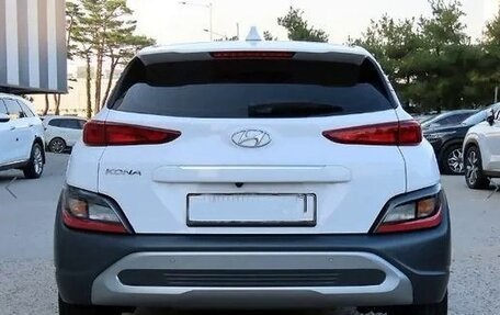 Hyundai Kona I, 2022 год, 1 530 000 рублей, 3 фотография