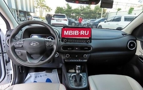 Hyundai Kona I, 2022 год, 1 530 000 рублей, 7 фотография