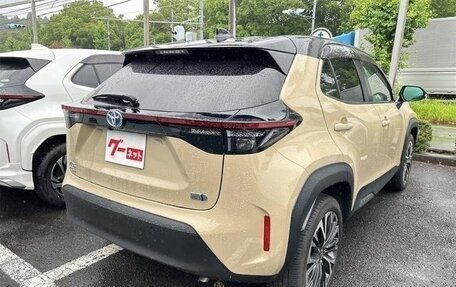 Toyota Yaris Cross, 2022 год, 1 739 000 рублей, 5 фотография