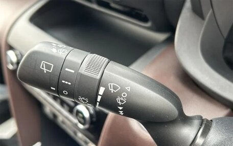 Toyota Yaris Cross, 2022 год, 1 739 000 рублей, 21 фотография