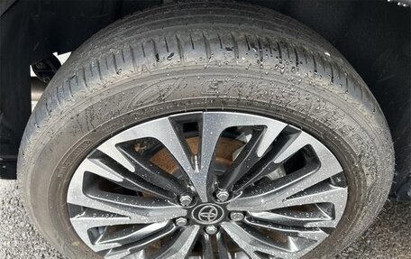 Toyota Yaris Cross, 2022 год, 1 739 000 рублей, 8 фотография