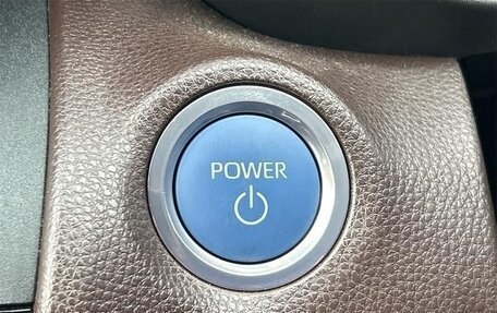 Toyota Yaris Cross, 2022 год, 1 739 000 рублей, 27 фотография