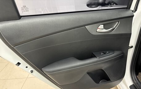 KIA K3, 2019 год, 2 050 000 рублей, 39 фотография