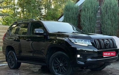 Toyota Land Cruiser Prado 150 рестайлинг 2, 2013 год, 2 790 000 рублей, 1 фотография