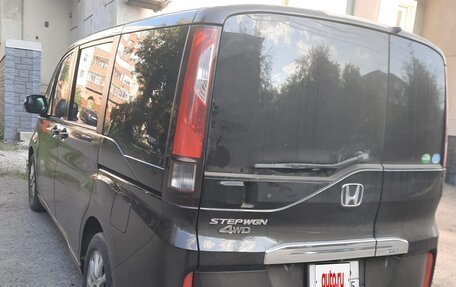 Honda Stepwgn IV, 2016 год, 2 550 000 рублей, 3 фотография