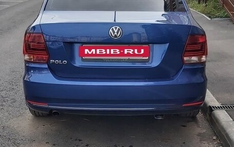 Volkswagen Polo VI (EU Market), 2017 год, 1 070 000 рублей, 2 фотография