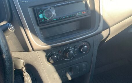 Renault Logan II, 2020 год, 430 000 рублей, 6 фотография