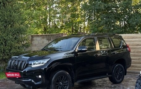 Toyota Land Cruiser Prado 150 рестайлинг 2, 2013 год, 2 790 000 рублей, 4 фотография