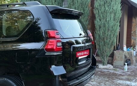 Toyota Land Cruiser Prado 150 рестайлинг 2, 2013 год, 2 790 000 рублей, 8 фотография