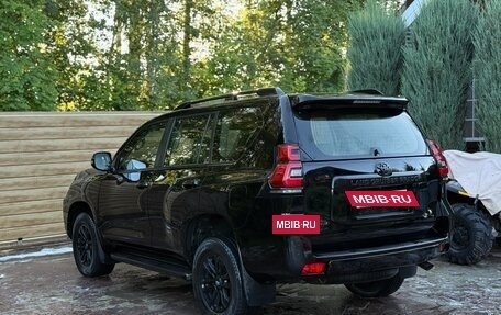 Toyota Land Cruiser Prado 150 рестайлинг 2, 2013 год, 2 790 000 рублей, 6 фотография