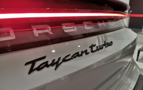 Porsche Taycan I, 2021 год, 11 100 000 рублей, 8 фотография