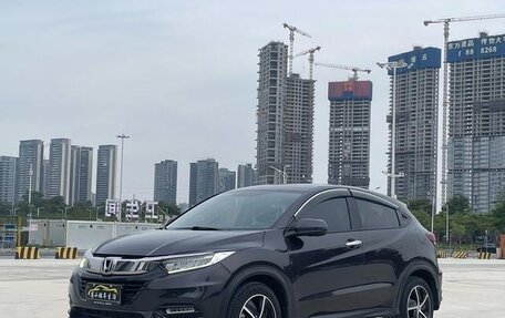 Honda Vezel, 2022 год, 1 090 500 рублей, 1 фотография
