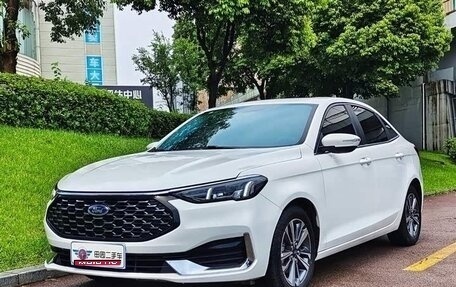 Ford Escort, 2021 год, 1 500 000 рублей, 1 фотография