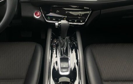 Honda Vezel, 2022 год, 1 090 500 рублей, 8 фотография