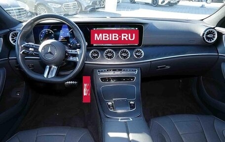 Mercedes-Benz CLS, 2023 год, 9 800 000 рублей, 8 фотография