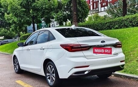 Ford Escort, 2021 год, 1 500 000 рублей, 4 фотография