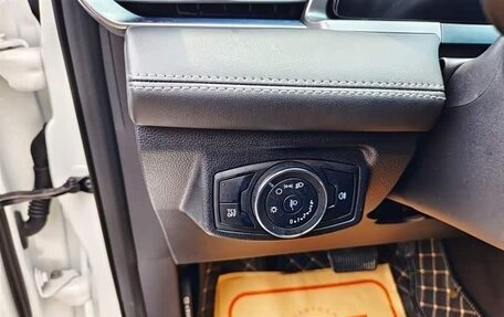 Ford Escort, 2021 год, 1 500 000 рублей, 8 фотография