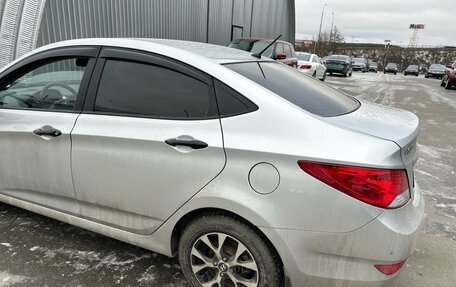 Hyundai Solaris II рестайлинг, 2013 год, 790 000 рублей, 2 фотография