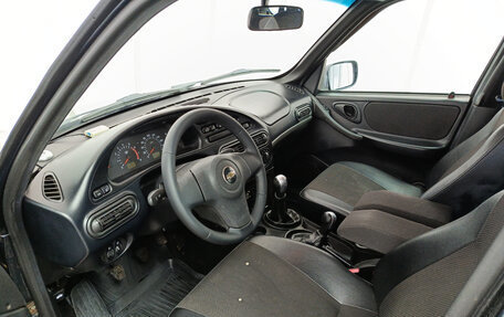 Chevrolet Niva I рестайлинг, 2011 год, 560 000 рублей, 20 фотография