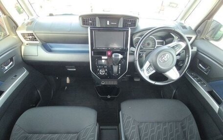 Toyota Roomy I, 2016 год, 777 000 рублей, 7 фотография