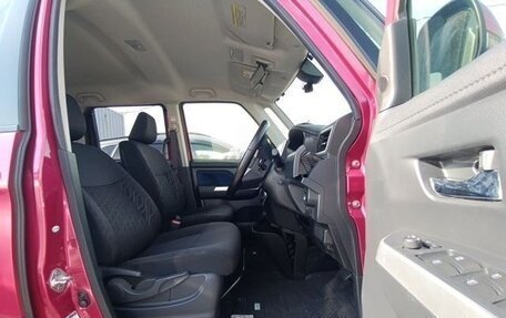 Toyota Roomy I, 2016 год, 777 000 рублей, 9 фотография