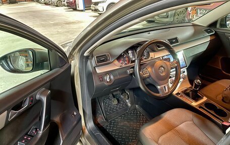 Volkswagen Passat B7, 2012 год, 970 000 рублей, 18 фотография