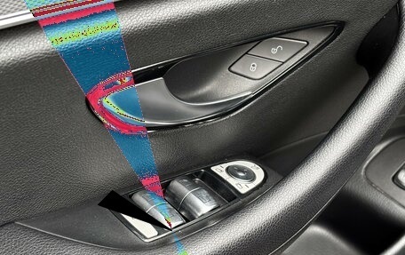 Mercedes-Benz E-Класс, 2019 год, 1 950 000 рублей, 8 фотография