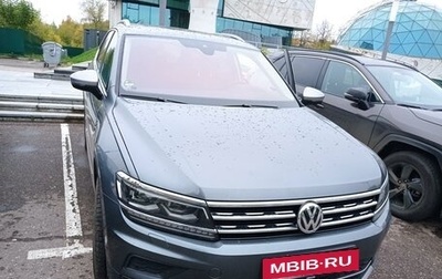 Volkswagen Tiguan II, 2019 год, 2 900 000 рублей, 1 фотография
