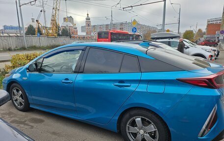 Toyota Prius IV XW50, 2019 год, 1 900 000 рублей, 15 фотография