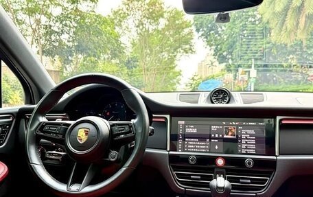 Porsche Macan I рестайлинг, 2022 год, 5 490 032 рублей, 7 фотография