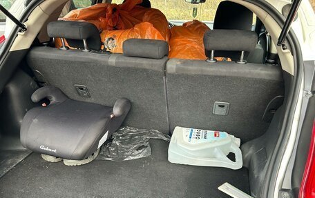 Nissan Juke II, 2011 год, 800 000 рублей, 18 фотография