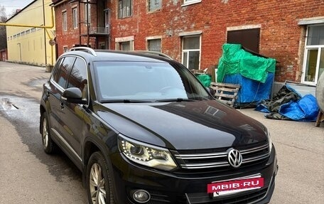 Volkswagen Tiguan I, 2011 год, 1 030 000 рублей, 2 фотография