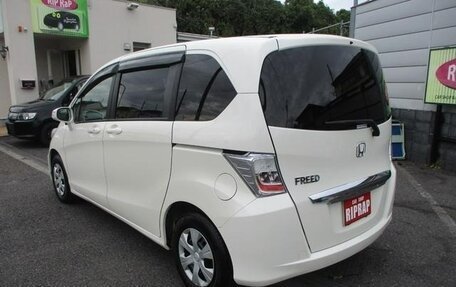 Honda Freed I, 2011 год, 705 000 рублей, 28 фотография